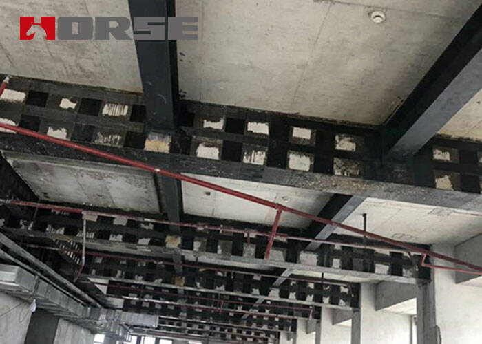 Balok Beton Bertulang Serat Karbon dengan Kekuatan yang Tidak Memadai