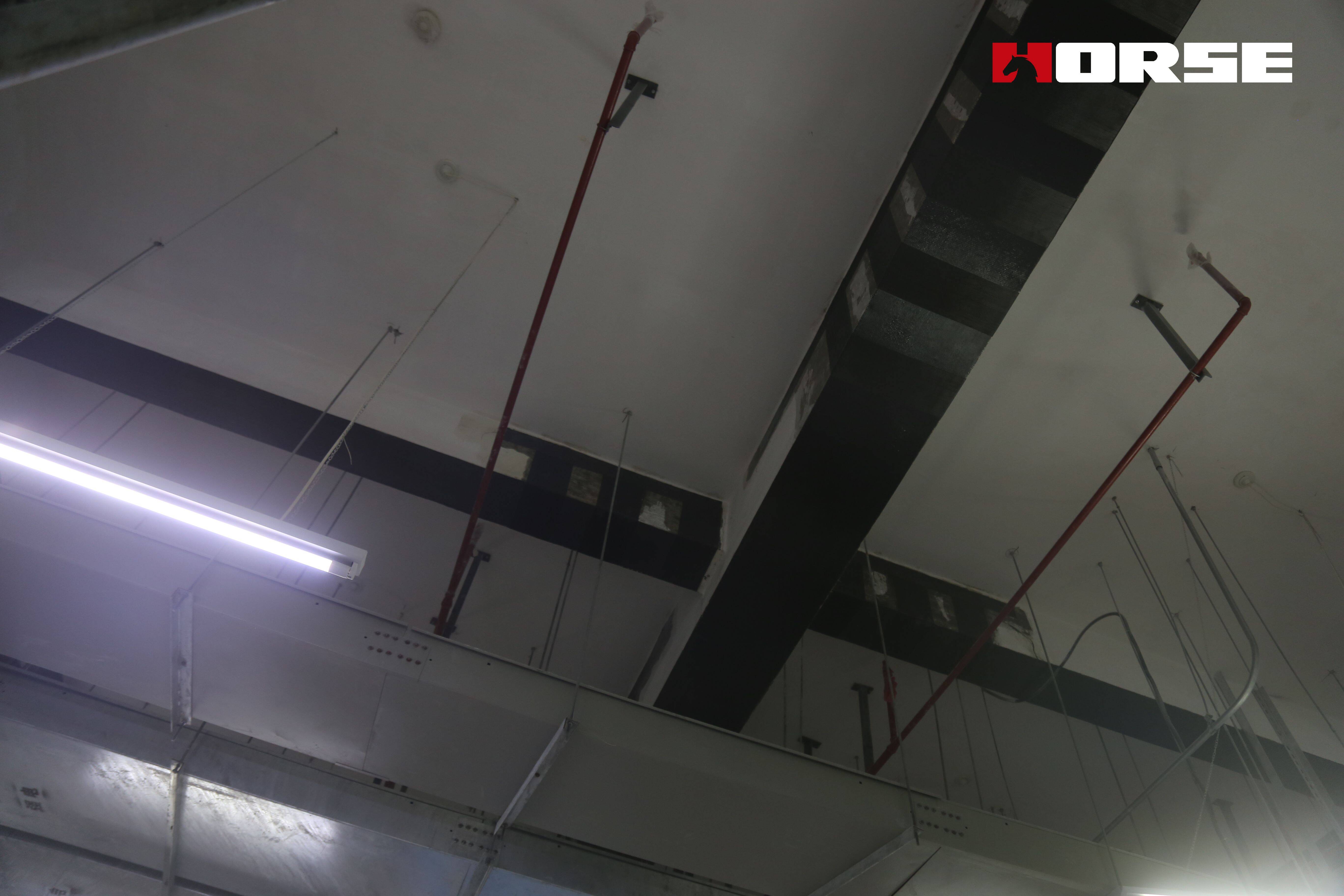 Garasi Bawah Tanah Diperkuat dan Diperkuat Serat Karbon