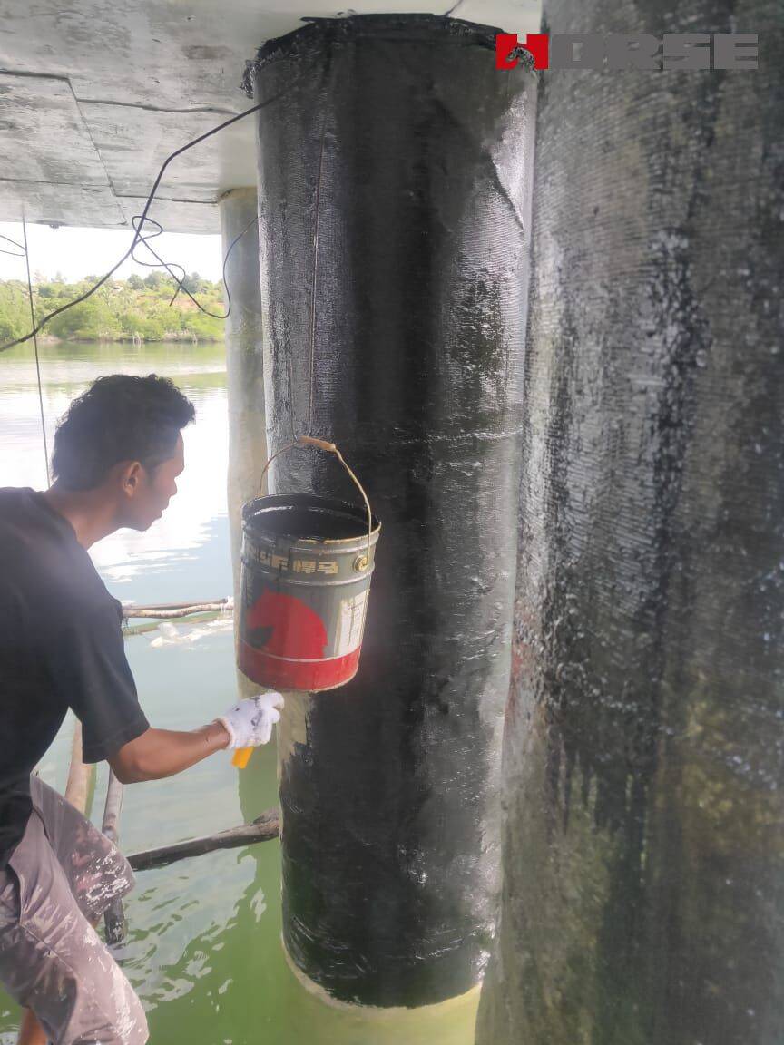 Perbaikan Dermaga Dengan Lembaran Serat Karbon
