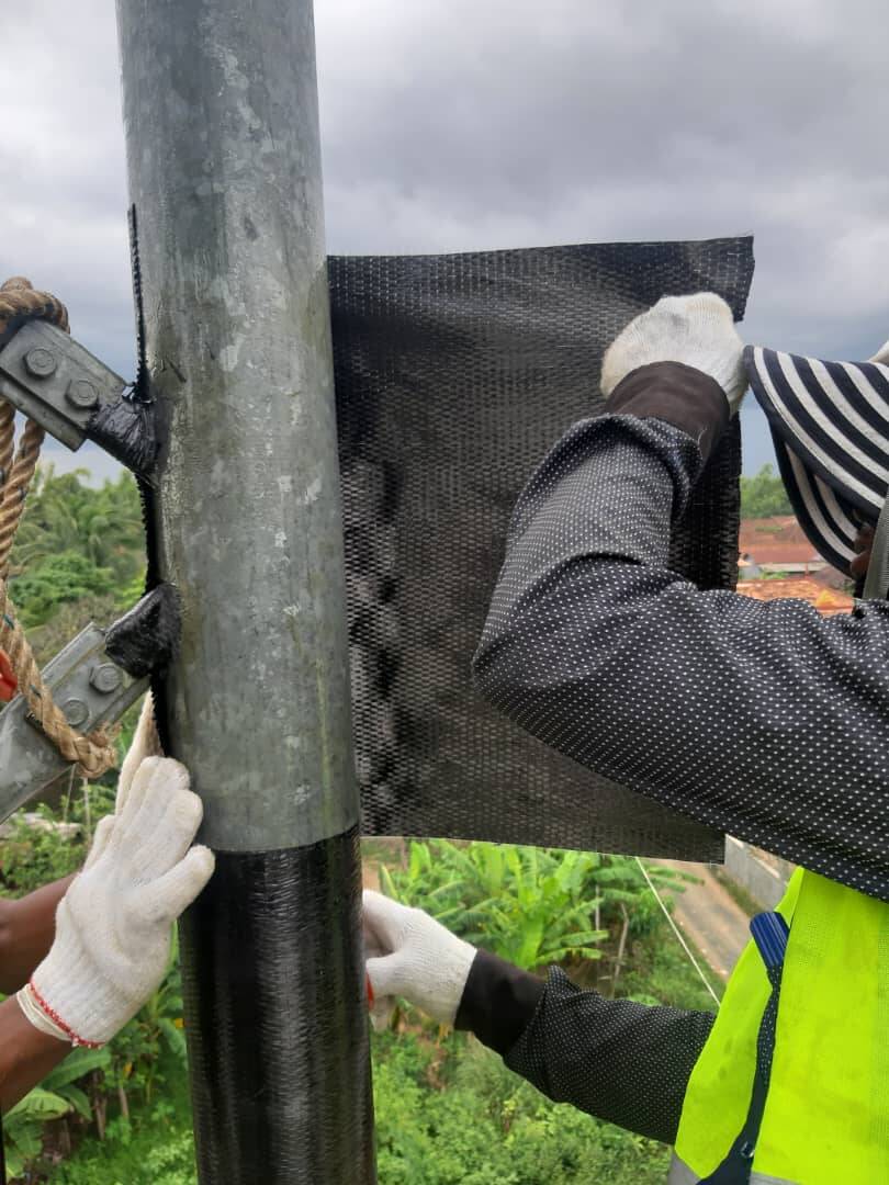 Perbaikan Menara Telekomunikasi Baja menggunakan Carbon FRP Perbaikan Menara Telekomunikasi Baja menggunakan Carbon FRP