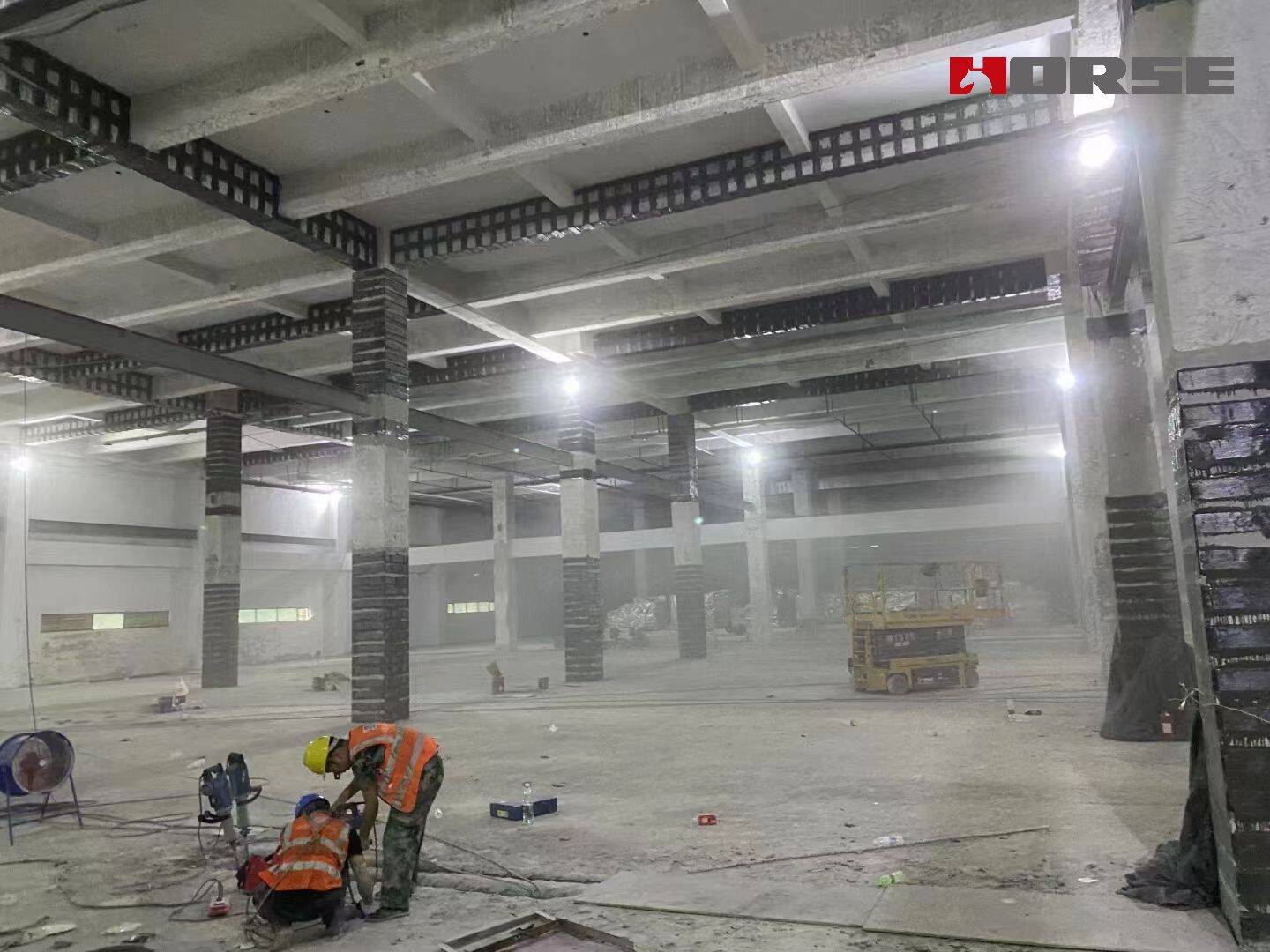 Komposit Polimer Bertulang Serat Karbon (CFRP) Untuk Meningkatkan Kapasitas Beton Bertulang