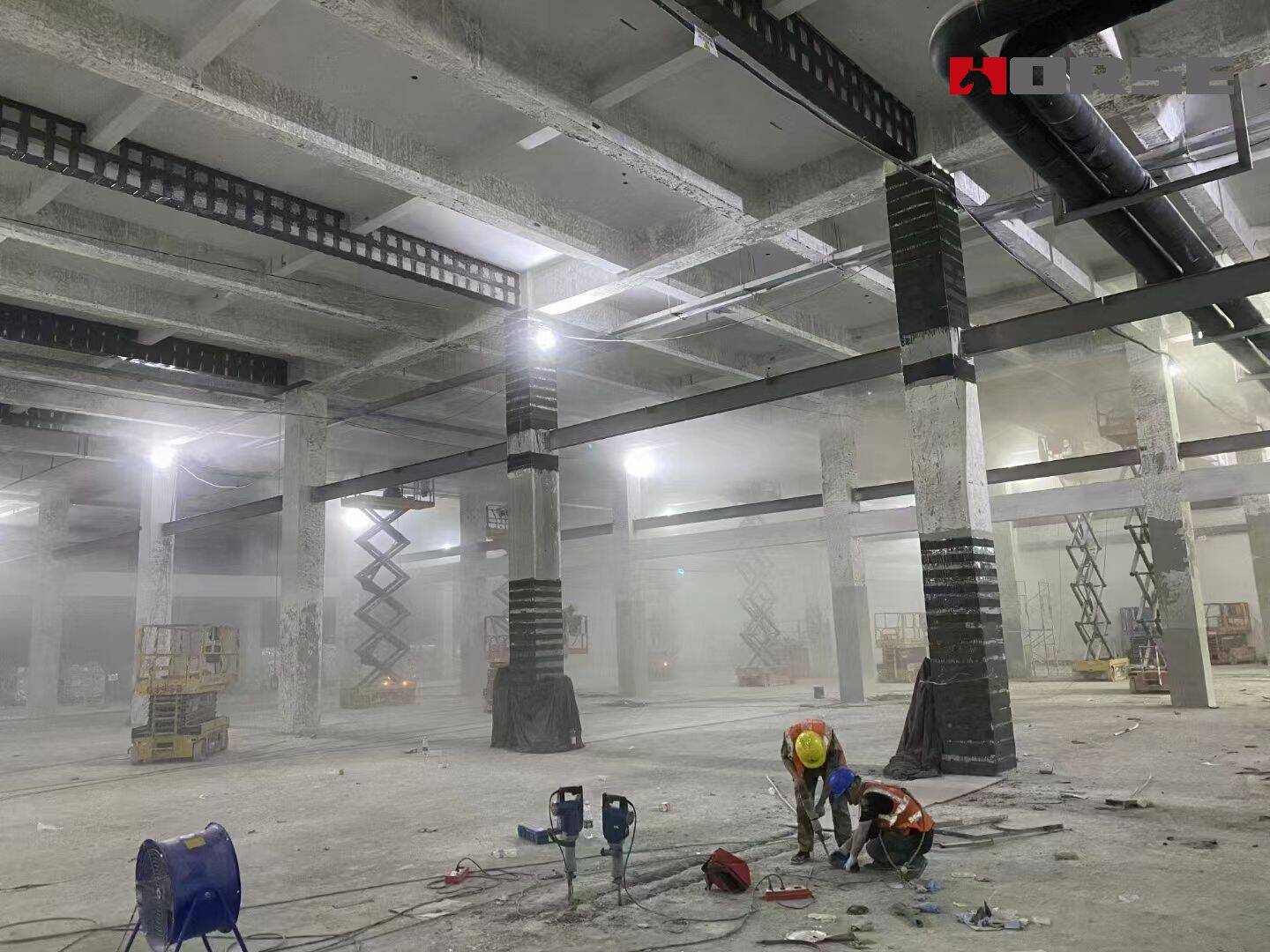 Komposit Polimer Bertulang Serat Karbon (CFRP) Untuk Meningkatkan Kapasitas Beton Bertulang