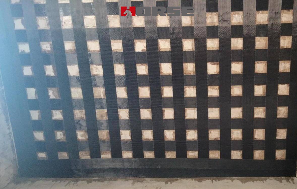 Penguatan lembaran dengan serat karbon