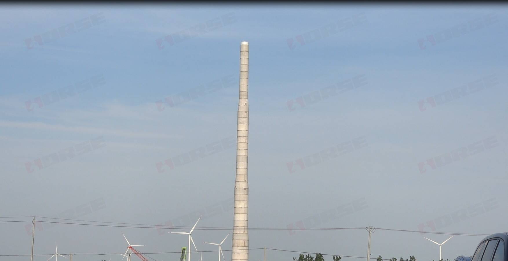 Perakitan Menara Beton Turbin Angin