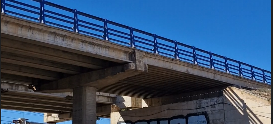 Perkuatan Jembatan Multi-Gelagar Beton Prategang Perkuatan Jembatan Multi-Gelagar Beton Prategang