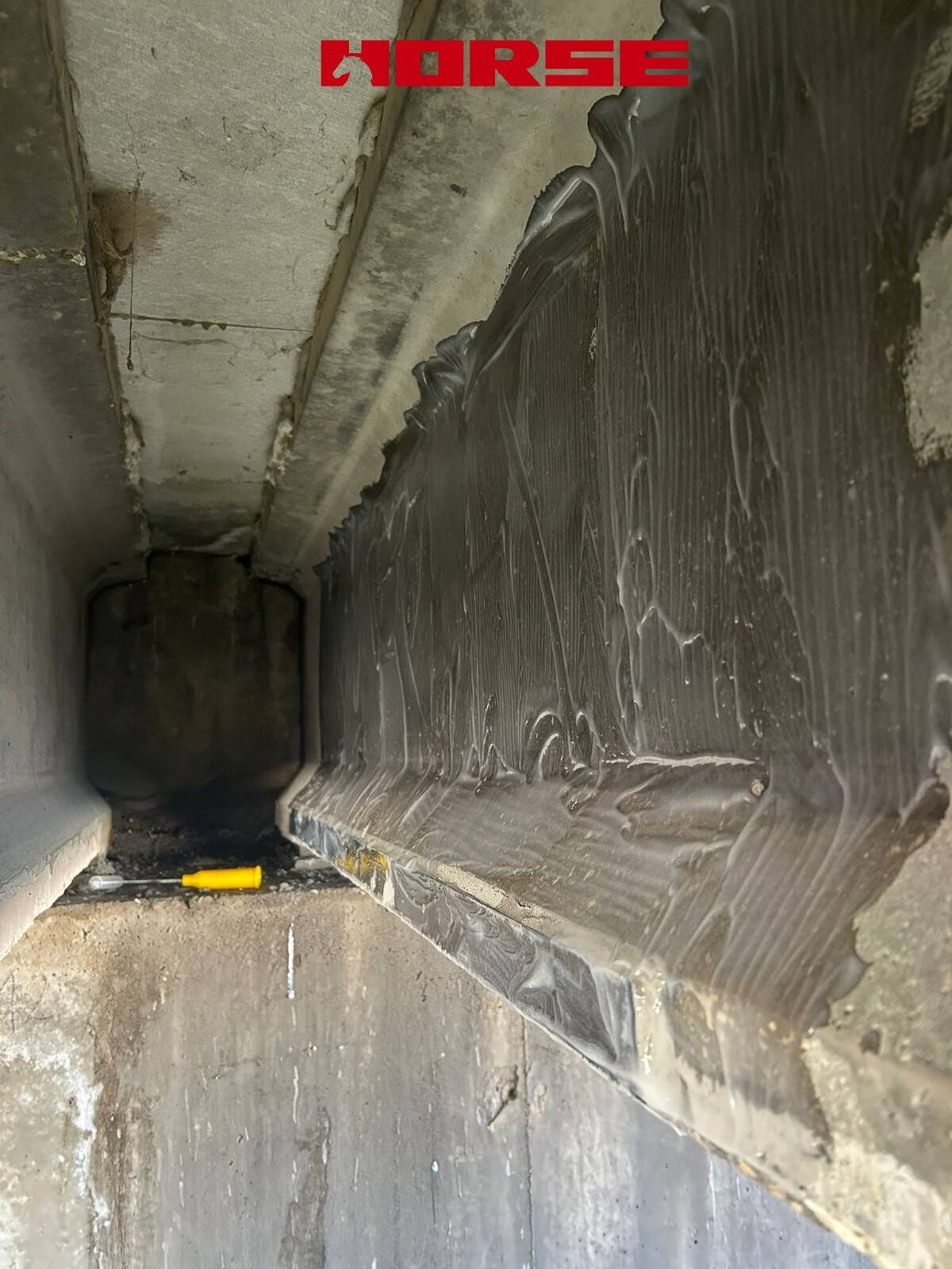 Perkuatan Jembatan Multi-Gelagar Beton Prategang dengan Laminat CFRP dan U-wrap Perkuatan Jembatan Multi-Gelagar Beton Prategang dengan Laminat CFRP dan U-wrap