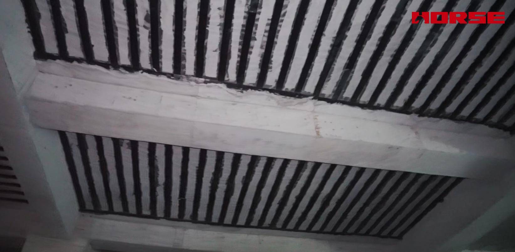 Perkuatan Pusat Kapal Pesiar Beton dengan Serat Karbon