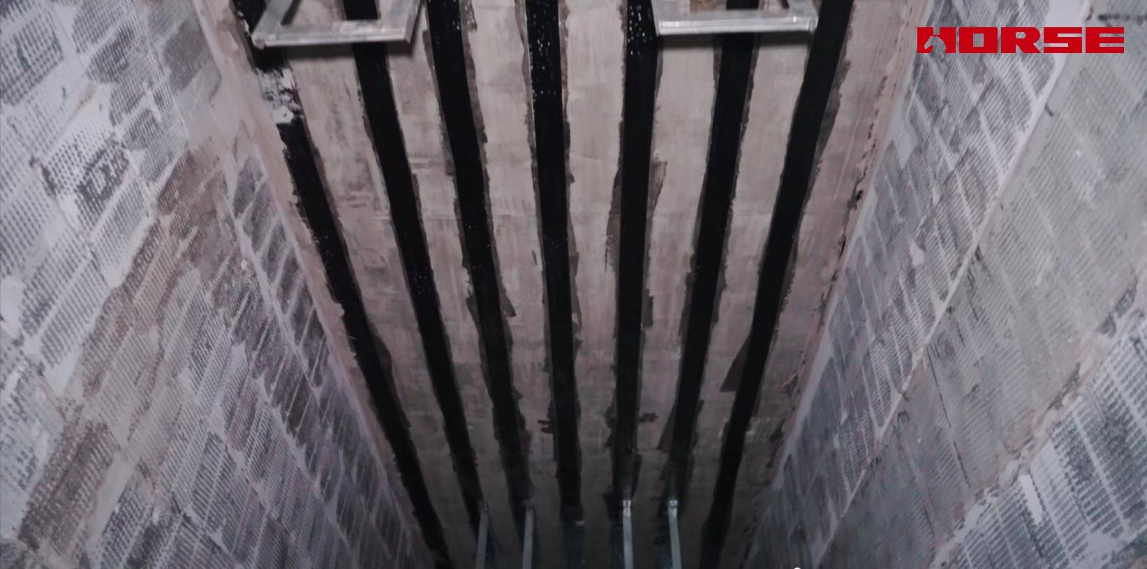 Perkuatan Pusat Kapal Pesiar Beton dengan Serat Karbon