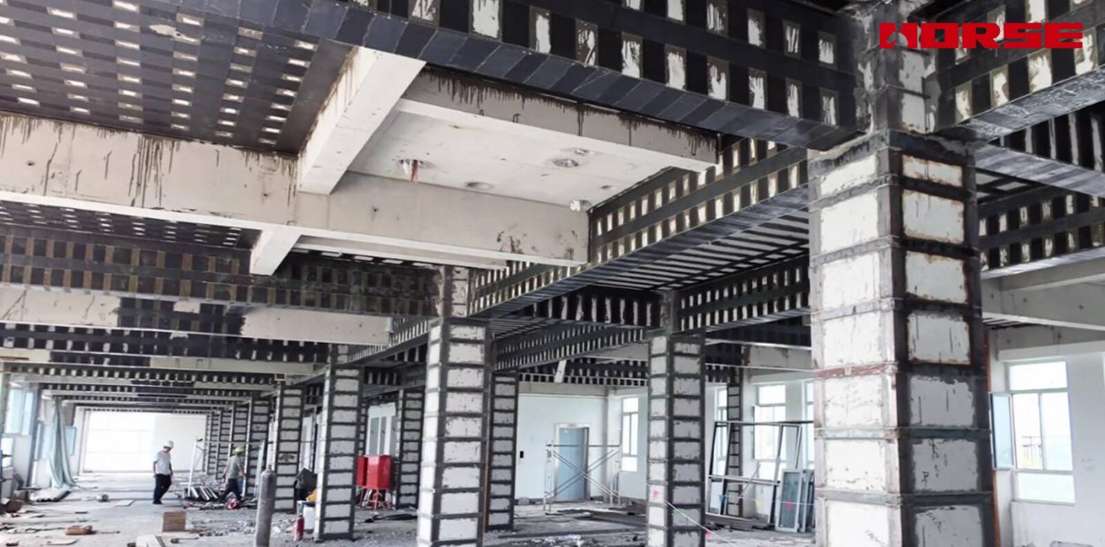 Perkuatan Struktural untuk Konversi Komersial ke Fasilitas Lansia -- Carbon Fiber & Steel Jacketing Perkuatan Struktural untuk Konversi Komersial ke Fasilitas Lansia -- Carbon Fiber & Steel Jacketing