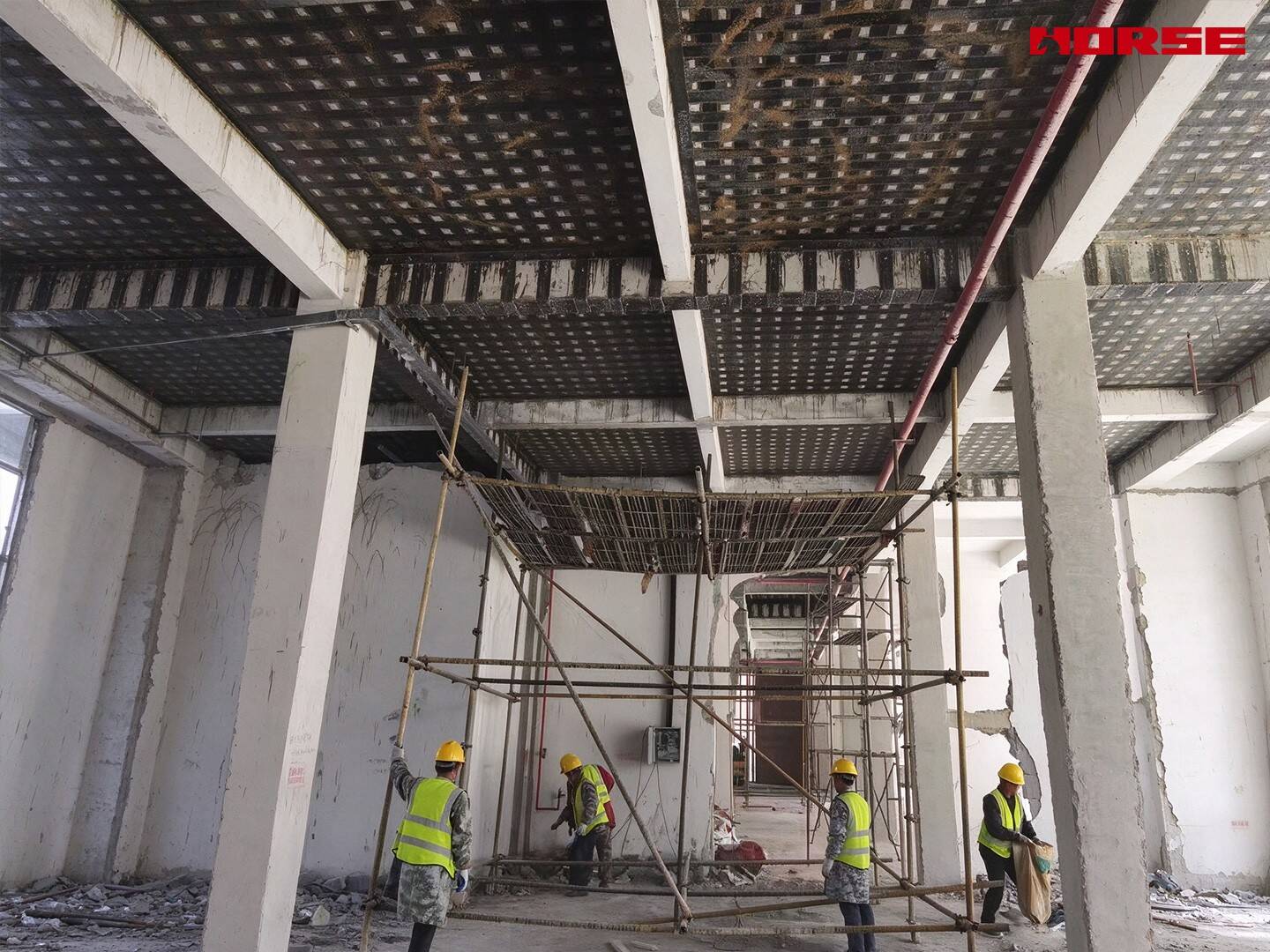 Perkuatan dan Retrofit Seismik Gedung Sekolah