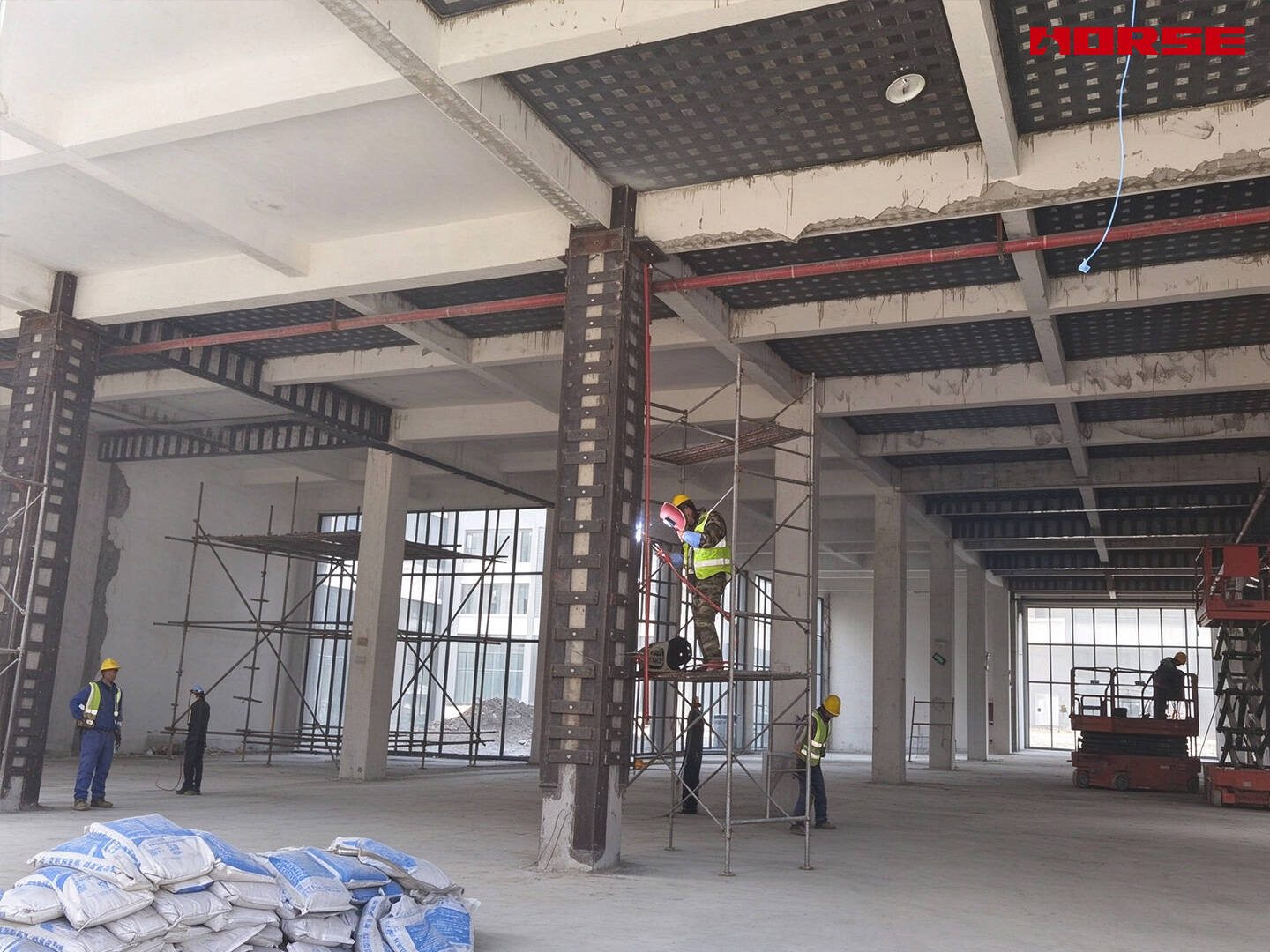 Perkuatan dan Retrofit Seismik Gedung Sekolah