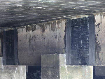 Perbaikan retakan di Pabrik Pasokan Air