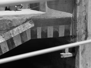 Penguatan serat karbon dalam perbaikan jembatan Chang Nine