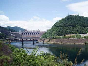 ξ NaN akan mempertahankan penguatan