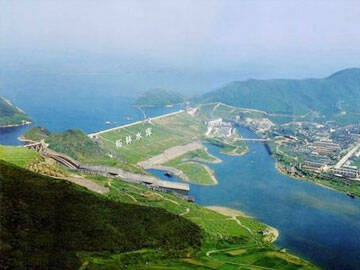 Aplikasi Tulangan Baja Terikat pada Konstruksi Proyek Konservasi Air