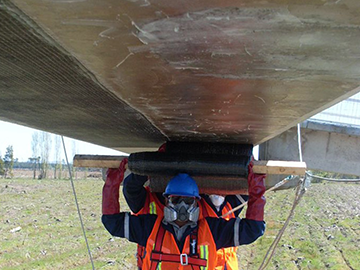 Proyek Jembatan Indonesia - HM Carbon Fiber