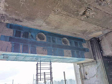 Balok Beton Bertulang Dengan Bukaan Diperkuat Menggunakan Lembaran CFRP