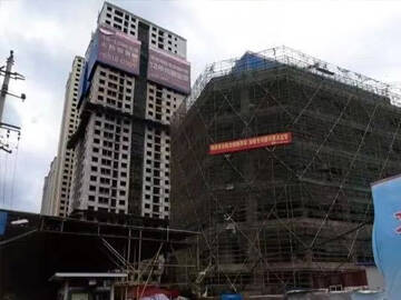 Perkuatan dan Renovasi Bangunan yang Belum Selesai dengan Pelapisan Baja dan Ikatan Baja