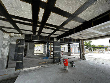 Vila Erosi Angin Laut dan Penguatan Serat Karbon